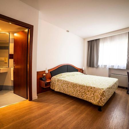 Hotel Donizetti Lallio Eksteriør bilde