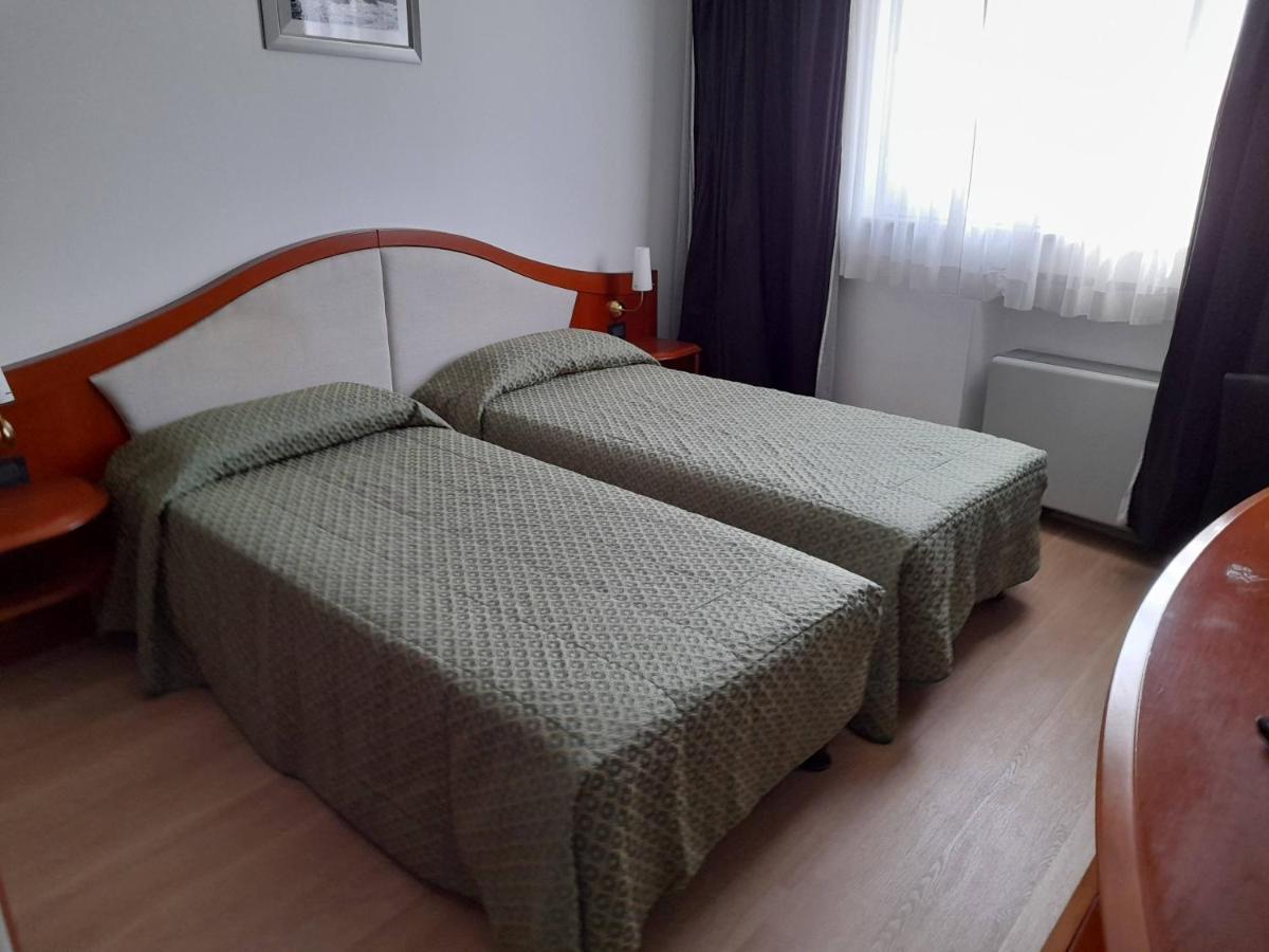Hotel Donizetti Lallio Eksteriør bilde